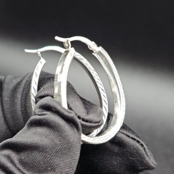 Sterling Silver 925 Rhodium Plated Diamond Cut Twisted Oval Hoop Earrings 18mm - Picture 6 of 13